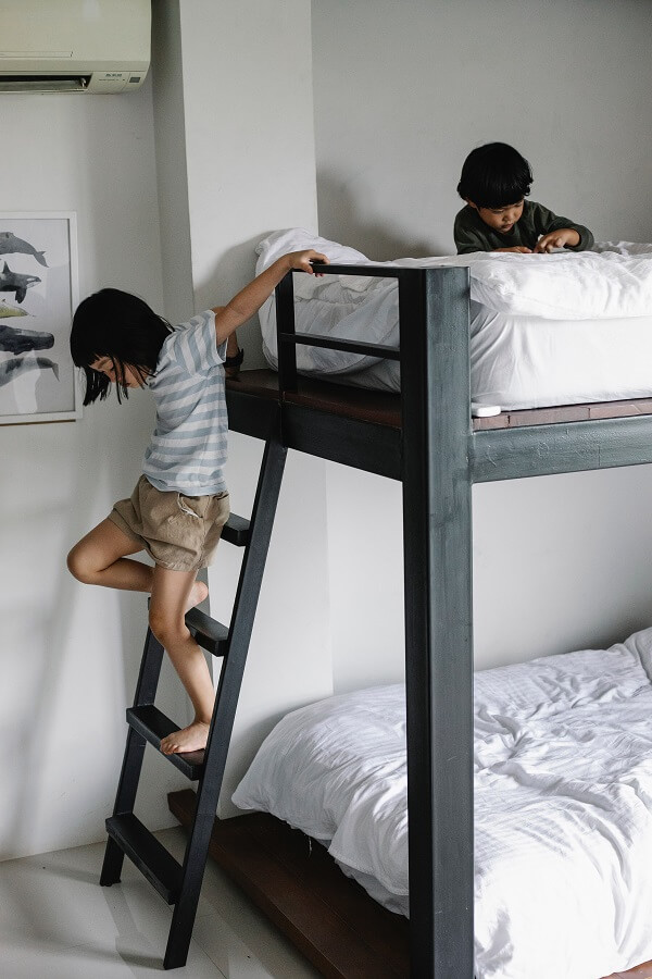 You are currently viewing The Best Comforters For Bunk Beds: Choose The Perfect Bunk Bed Bedding