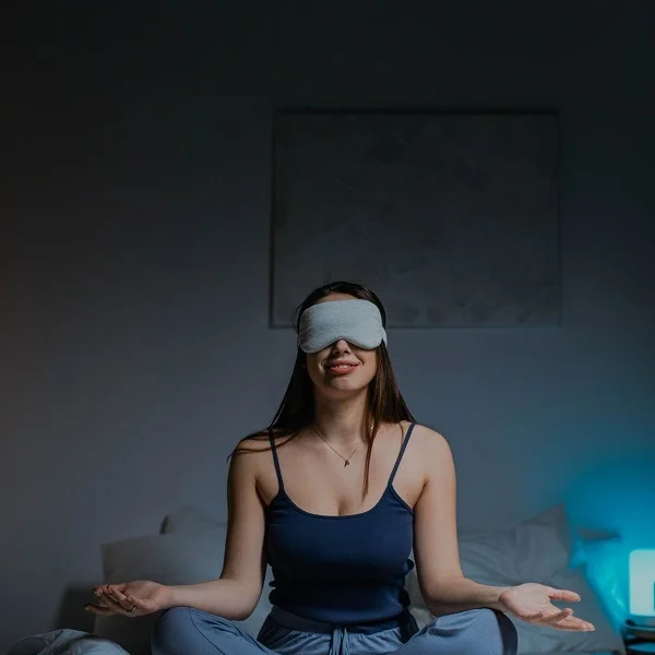 amazing-benefits-of-weighted-sleep-masks